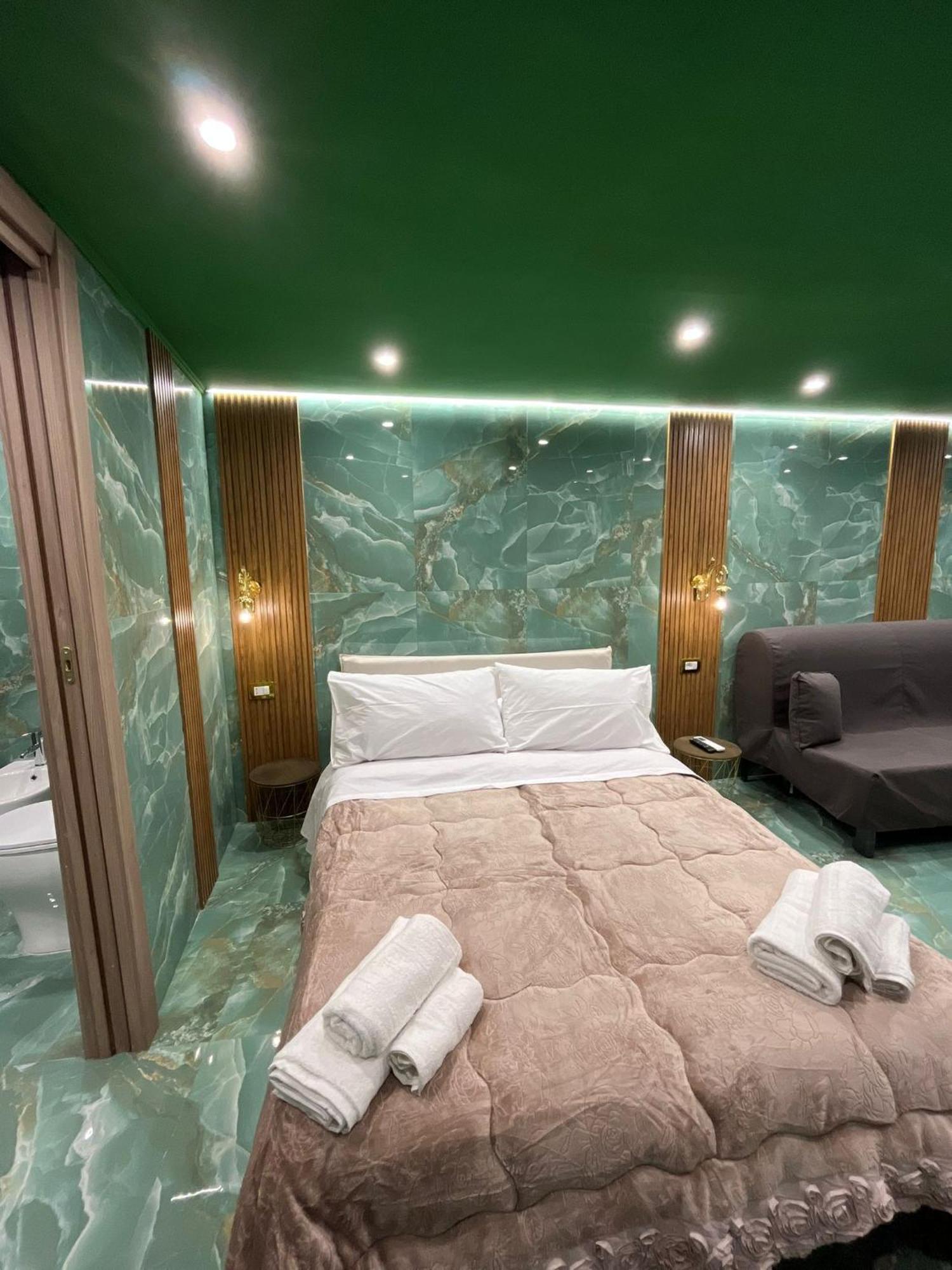 Apartment House Star Spaccanapoli Naples